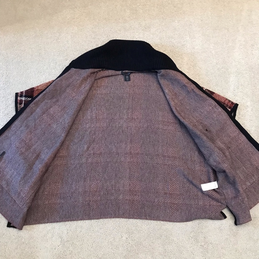 Tahari Brown Plaid Sweater Poncho Zip Up Small Medium Heavyweight Knit Pockets - Picture 5 of 10